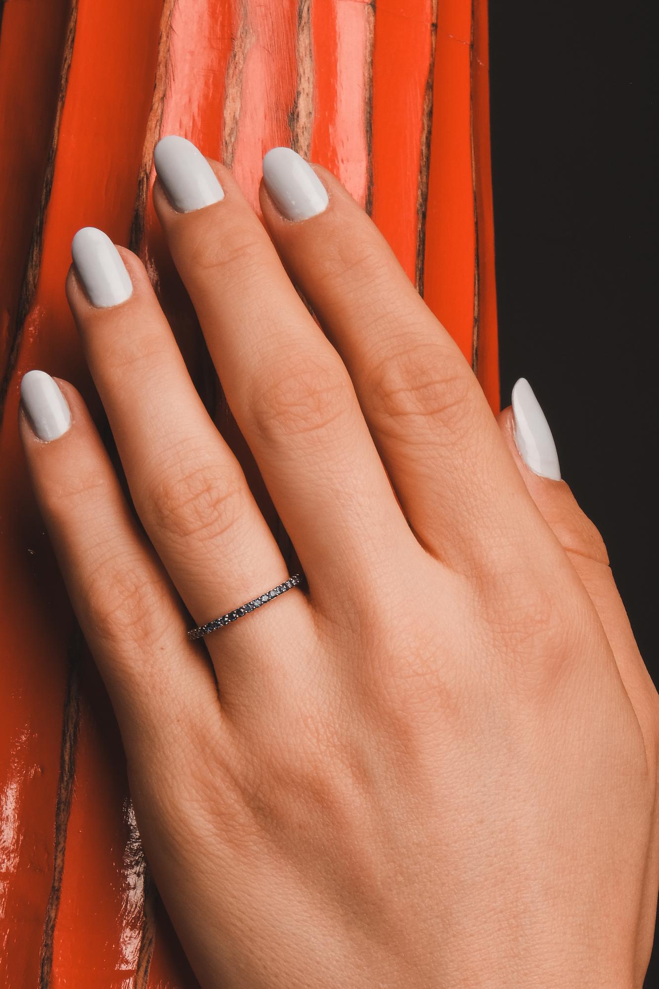 Dr11453 Nail 1 1 Verti Cc Orange White